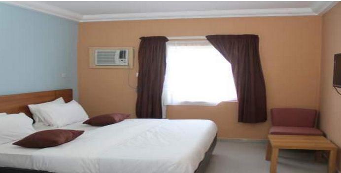 Toprate Luxury Hotel Owerri 客房 照片