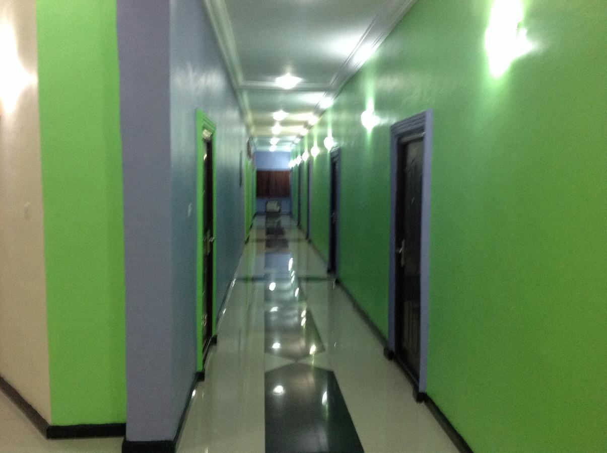 Toprate Luxury Hotel Owerri 外观 照片